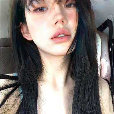 女富豪的美丽与哀愁